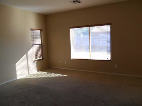 1529 E Branham Ln, Phoenix, AZ 85042 photo 17