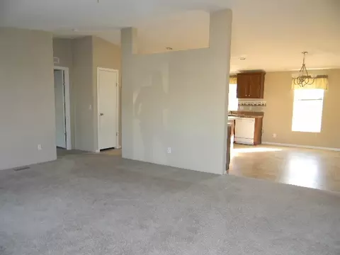 295 N Palo Verde Dr, Apache Junction, AZ 85120 photo 2