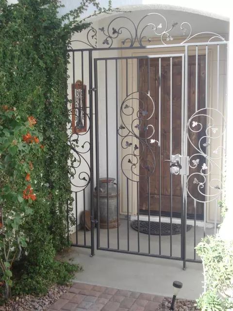 4524 E Mountain Sky Ave, Phoenix, AZ 85044 photo 2