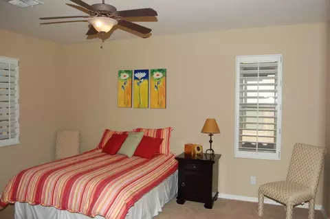 3978 E Herrera Dr, Phoenix, AZ 85050 photo 13