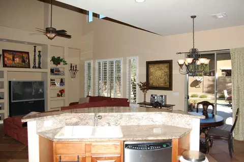 3978 E Herrera Dr, Phoenix, AZ 85050 photo 11