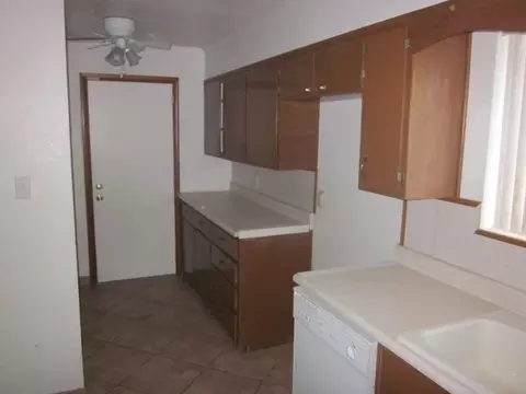 1150 E 3rd St, Mesa, AZ 85203 photo 9