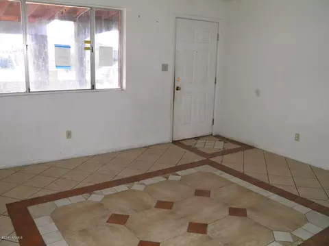2133 W Chambers St, Phoenix, AZ 85041 photo 5