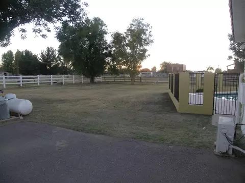 717 E Pony Ln, Gilbert, AZ 85295 photo 5
