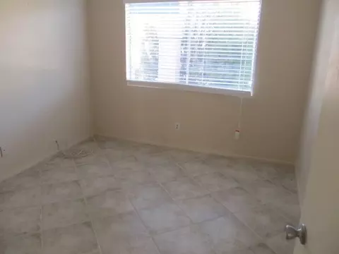 2519 E Diamond Ave, Mesa, AZ 85204 photo 4