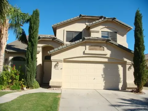 2231 S Peppertree Dr, Gilbert, AZ 85295 photo 1