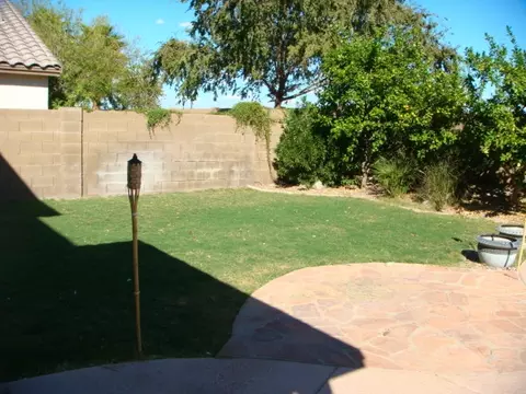 2231 S Peppertree Dr, Gilbert, AZ 85295 photo 18