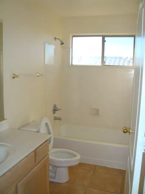 2231 S Peppertree Dr, Gilbert, AZ 85295 photo 11