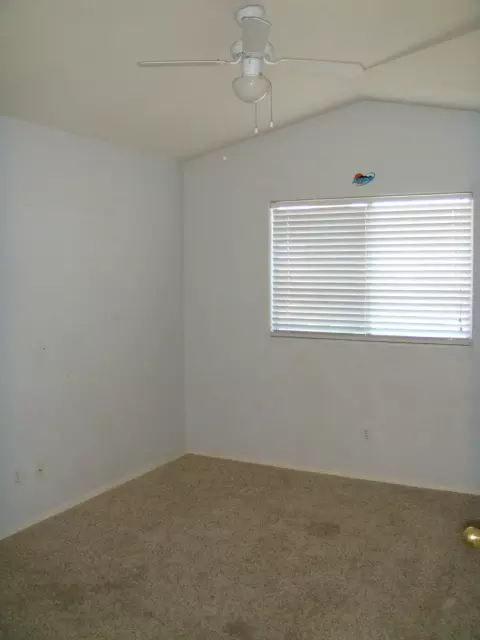 2231 S Peppertree Dr, Gilbert, AZ 85295 photo 12