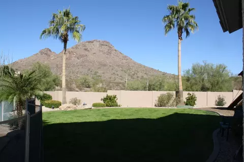 1544 E Crocus Dr, Phoenix, AZ 85022 photo 2