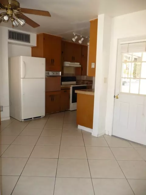 635 N Standage St, Mesa, AZ 85201 photo 4