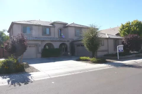 1569 E Iris Dr, Chandler, AZ 85286 photo 1