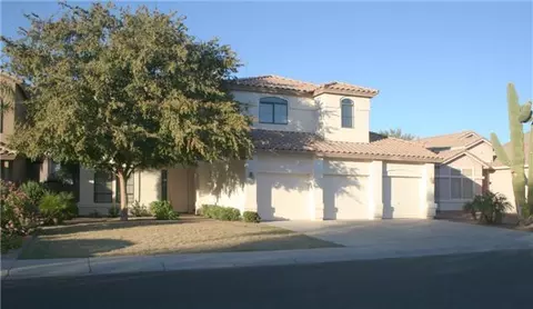 640 E Betsy Ln, Gilbert, AZ 85296 photo 1