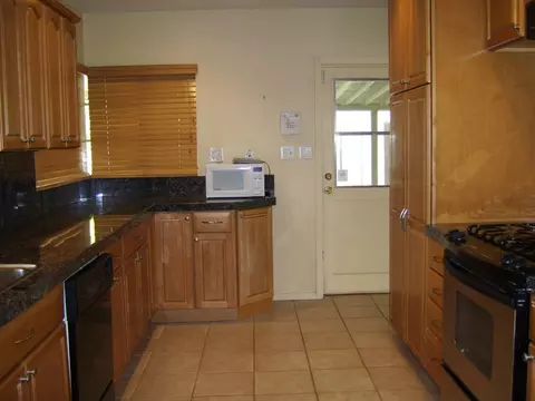 3909 E Glenrosa Ave, Phoenix, AZ 85018 photo 5