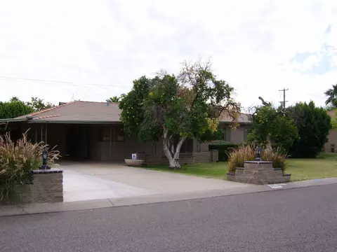 3909 E Glenrosa Ave, Phoenix, AZ 85018 photo 4