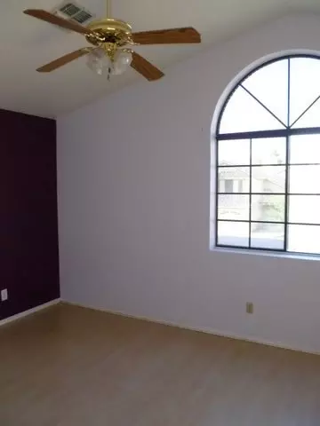 1227 E Michelle Dr, Phoenix, AZ 85022 photo 15