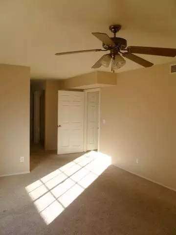 1227 E Michelle Dr, Phoenix, AZ 85022 photo 10