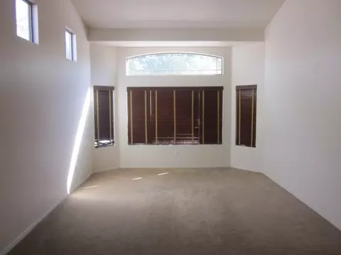 518 W Scott Ave, Gilbert, AZ 85233 photo 4