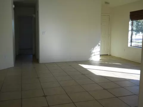9241 Ellis St, Mesa, AZ 85207 photo 3