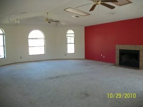 4757 E Pearce Rd, Phoenix, AZ 85044 photo 2