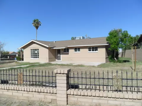 2 E Piedmont Rd, Phoenix, AZ 85042 photo 1