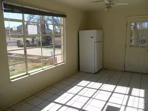 2 E Piedmont Rd, Phoenix, AZ 85042 photo 5