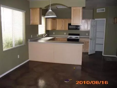 8721 E Keats Ave, Mesa, AZ 85209 photo 2