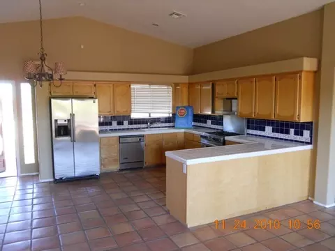 310 E Whiteley St, Apache Junction, AZ 85119 photo 8