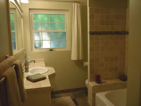342 E Orange Dr, Phoenix, AZ 85012 photo 7