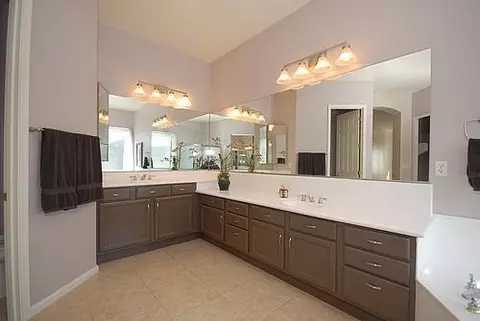 681 E Vermont Dr, Gilbert, AZ 85295 photo 14