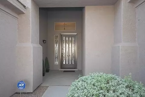 681 E Vermont Dr, Gilbert, AZ 85295 photo 2