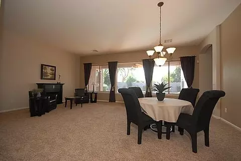 681 E Vermont Dr, Gilbert, AZ 85295 photo 11
