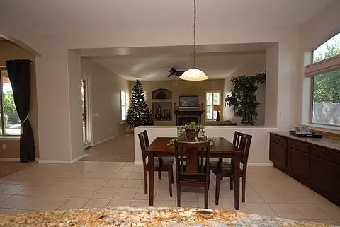 681 E Vermont Dr, Gilbert, AZ 85295 photo 6