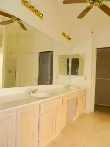 6341 E Roland St, Mesa, AZ 85215 photo 9