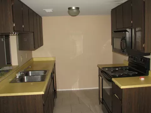 827 E Joan D Arc Ave, Phoenix, AZ 85022 photo 5