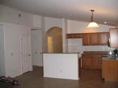 5327 S 28th Dr, Phoenix, AZ 85041 photo 5