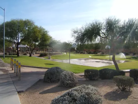 715 E Potter Dr, Phoenix, AZ 85024 photo 10