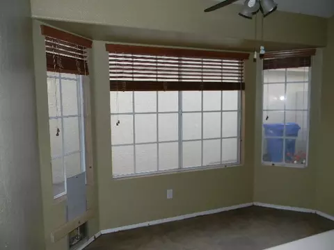 1023 N Alvaro St, Mesa, AZ 85205 photo 4