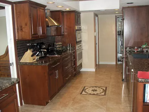 233 E Mclellan Blvd, Phoenix, AZ 85012 photo 9