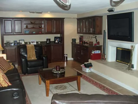 233 E Mclellan Blvd, Phoenix, AZ 85012 photo 3