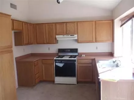 1729 E Vineyard Rd, Phoenix, AZ 85042 photo 2