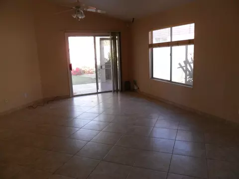 2706 E Redwood Ln, Phoenix, AZ 85048 photo 7