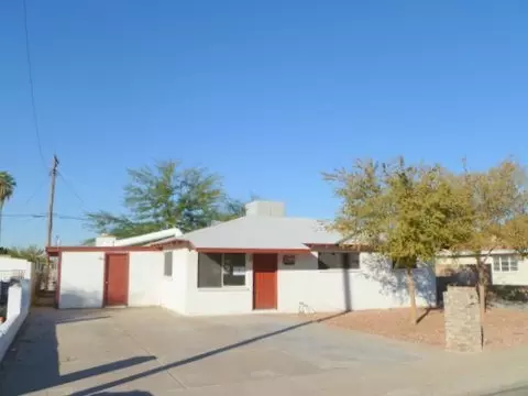 902 E Carter Rd, Phoenix, AZ 85042 photo 1