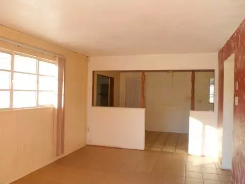 902 E Carter Rd, Phoenix, AZ 85042 photo 3