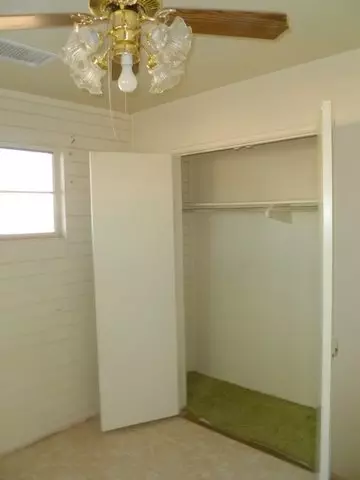 902 E Carter Rd, Phoenix, AZ 85042 photo 10