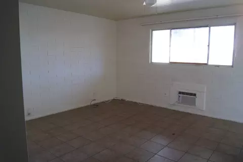 1320 N 48th Pl, Phoenix, AZ 85008 photo 2