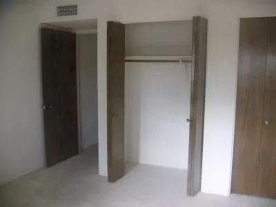 1014 E Becker Ln, Phoenix, AZ 85020 photo 3