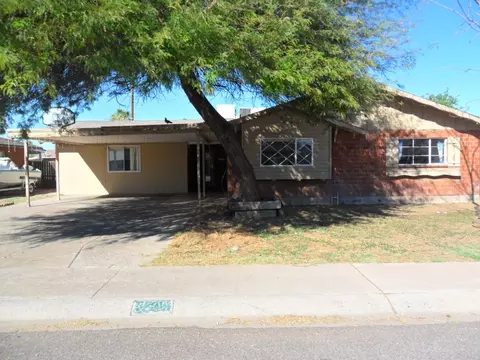 3508 W Marlette Ave, Phoenix, AZ 85019 photo 1