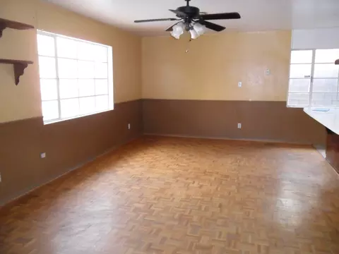 3508 W Marlette Ave, Phoenix, AZ 85019 photo 3