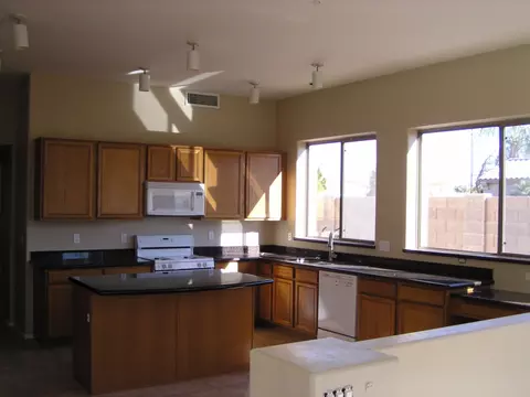 1883 E Heather Ave, Gilbert, AZ 85234 photo 3